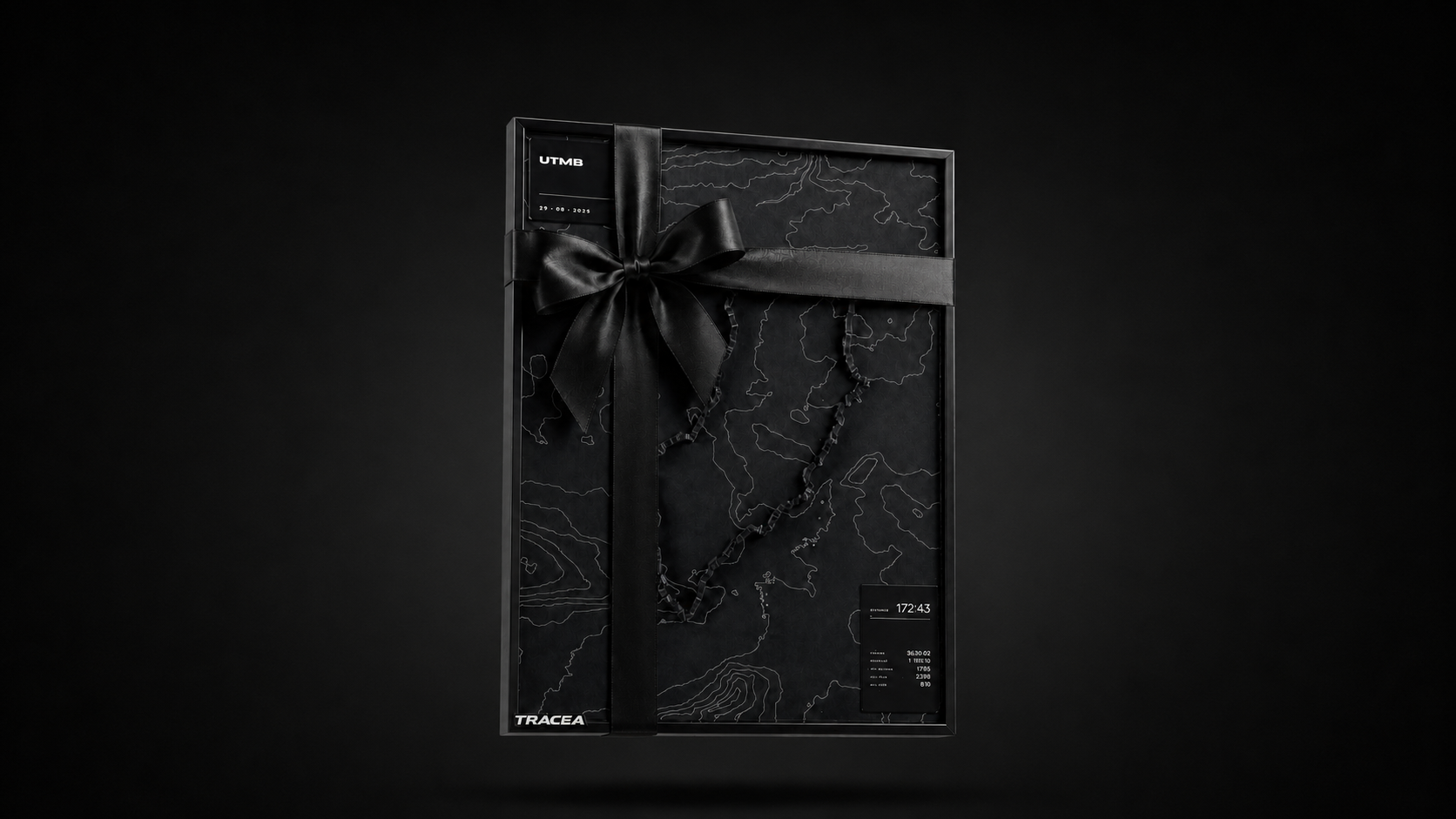 Affiche TRACEA emballée en coffret cadeau noir avec ruban satiné